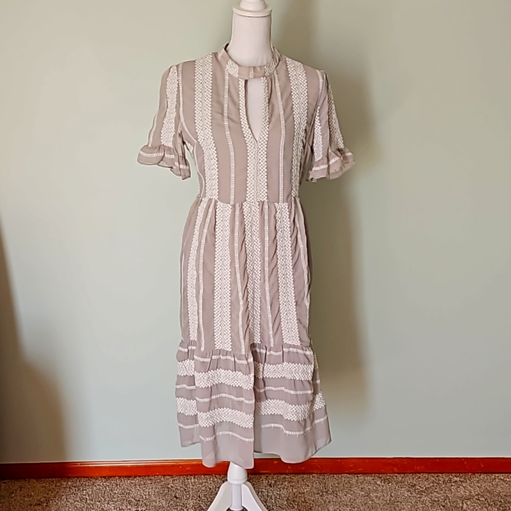 Gianni Bini Grey and White Eyelet Eryn Dress